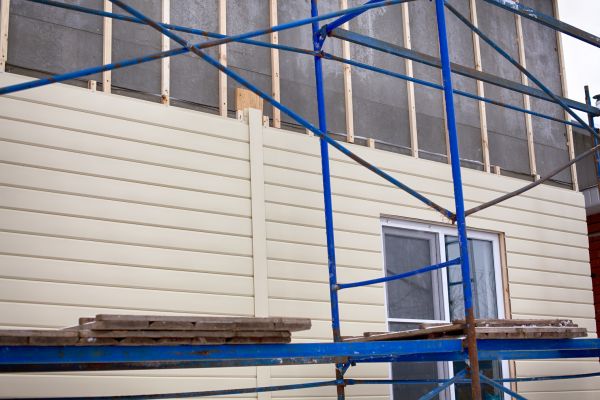 Loose Cladding Repair in Reading